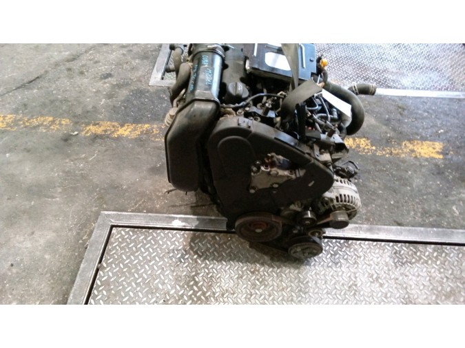 MOTOR CON ACCESORIOS Y CAJA DE CAMBIOS PEUGEOT 307 2004