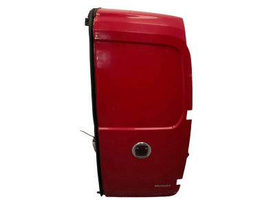 PUERTA TRASERA DERECHA FIAT FIORINO ROJA 2011