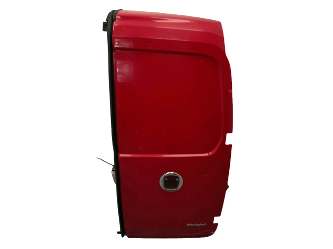 PUERTA TRASERA DERECHA FIAT FIORINO ROJA 2011