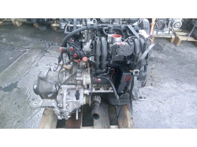 MOTOR CON ACCESORIOS SIN CAJA DE CAMBIOS SEAT IBIZA 2000