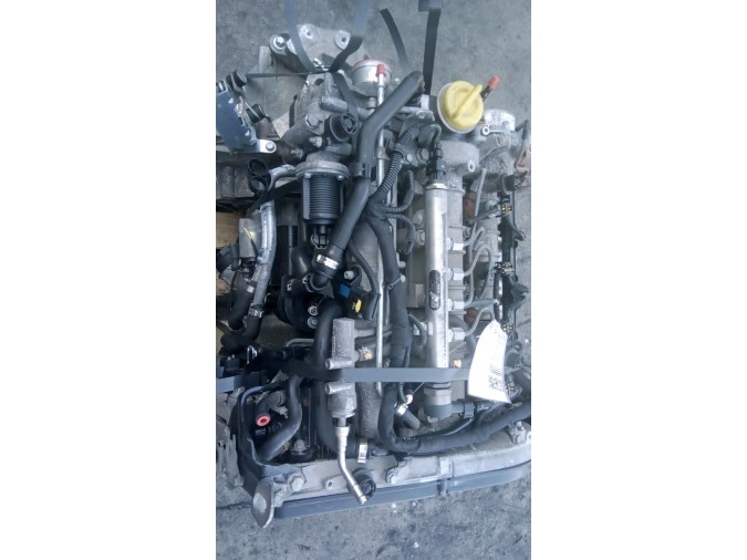 MOTOR CON ACCESORIOS Y CAJA DE CAMBIOS SAAB 9-3 2006