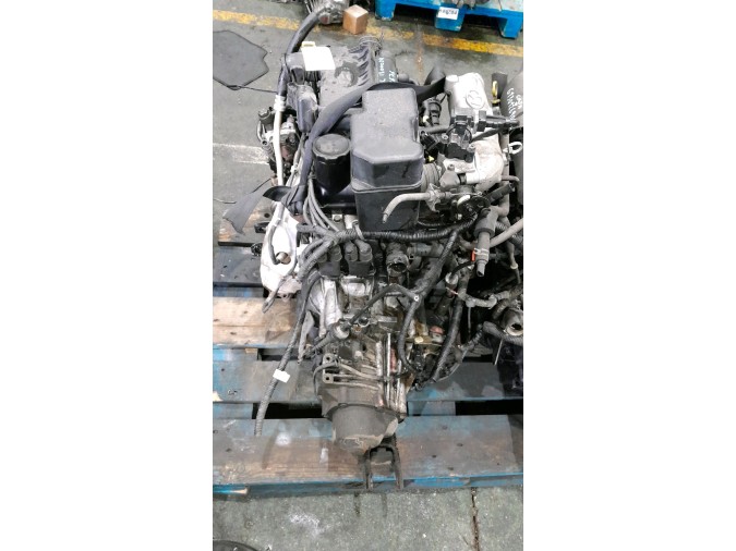 MOTOR CON ACCESORIOS Y CAJA DE CAMBIOS HYUNDAI ATOS 2001