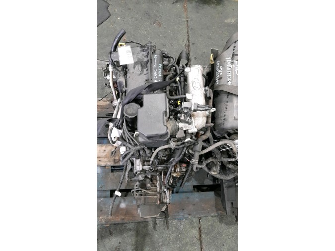 MOTOR CON ACCESORIOS Y CAJA DE CAMBIOS HYUNDAI ATOS 2001