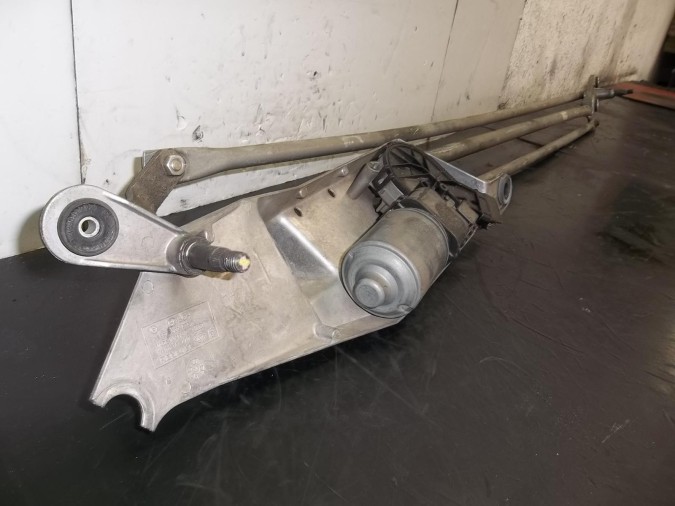 MOTOR LIMPIA PARABRISAS RENAULT MODUS 2004