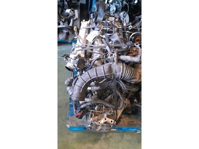 MOTOR CON ACCESORIOS Y CAJA DE CAMBIOS HYUNDAI I20 2012