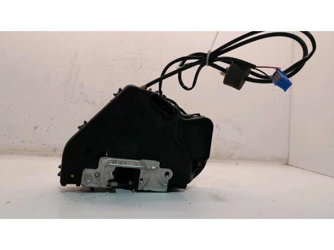 CERRADURA PUERTA TRASERA IZQUIERDA MERCEDES C 180 KOMPRESSOR 2006