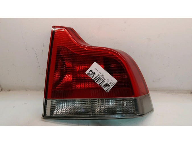PILOTO TRASERO DERECHO VOLVO S60 2001