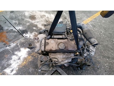 MOTOR CON ACCESORIOS Y CAJA DE CAMBIOS PEUGEOT 206
