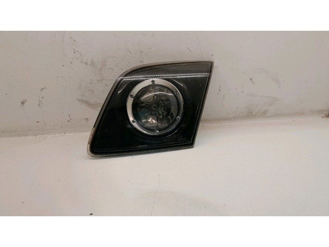 PILOTO TRASERO DERECHO MAZDA 3 2005