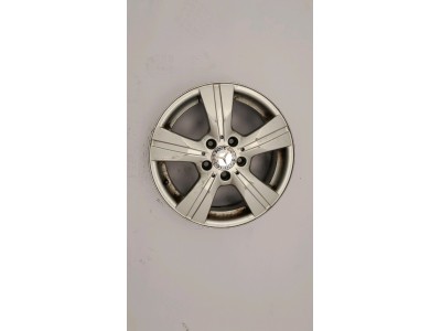 LLANTA SO MERCEDES A 180 CDI 2011