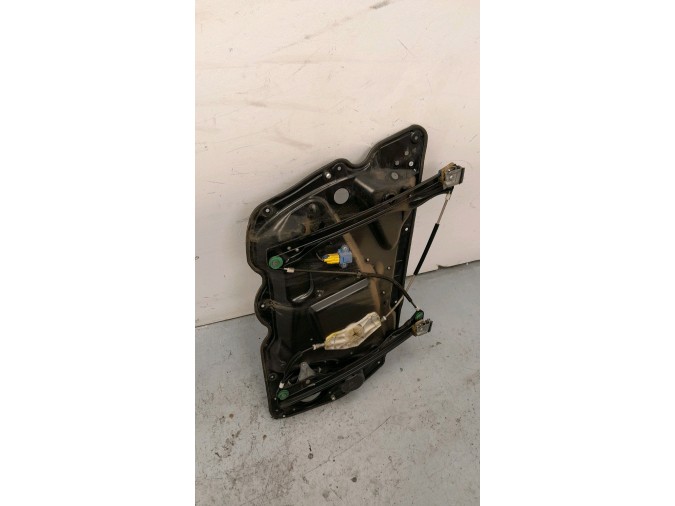 ELEVALUNAS DELANTERO DERECHO VOLKSWAGEN PASSAT 2005