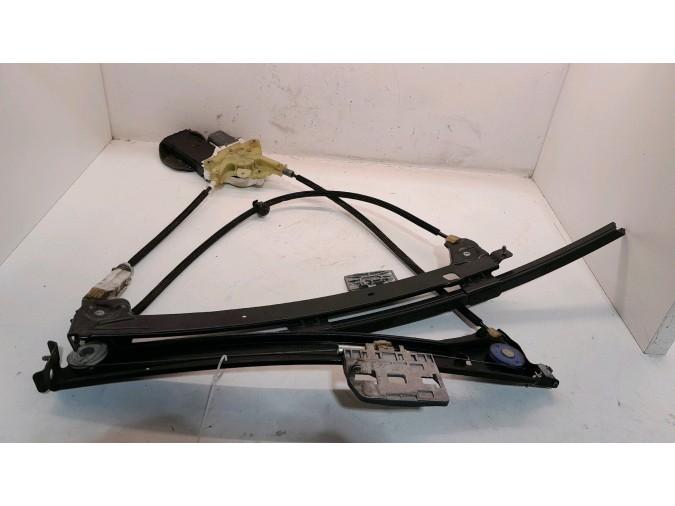 ELEVALUNAS DELANTERO IZQUIERDO RENAULT LAGUNA 2009