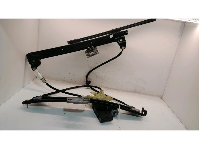 ELEVALUNAS DELANTERO DERECHO RENAULT LAGUNA 2009