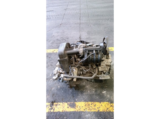 MOTOR CON ACCESORIOS Y CAJA DE CAMBIOS PEUGEOT 207 2007