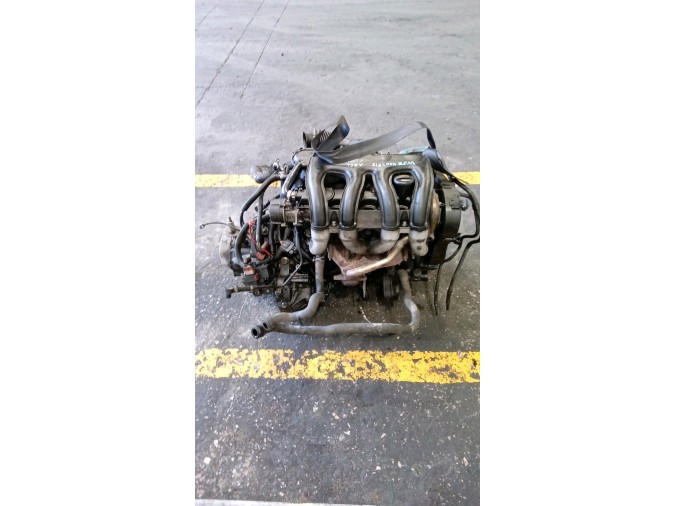 MOTOR CON ACCESORIOS Y CAJA DE CAMBIOS CITROEN XSARA 1998
