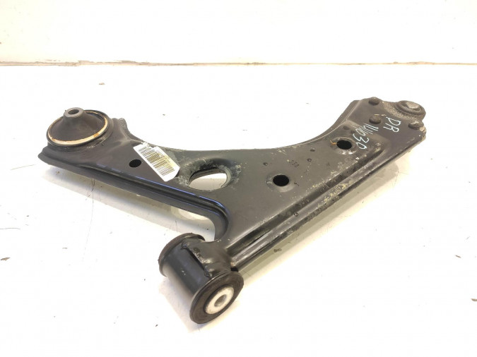 BRAZO SUSPENSION INFERIOR DELANTERO DERECHO OPEL CORSA 2017
