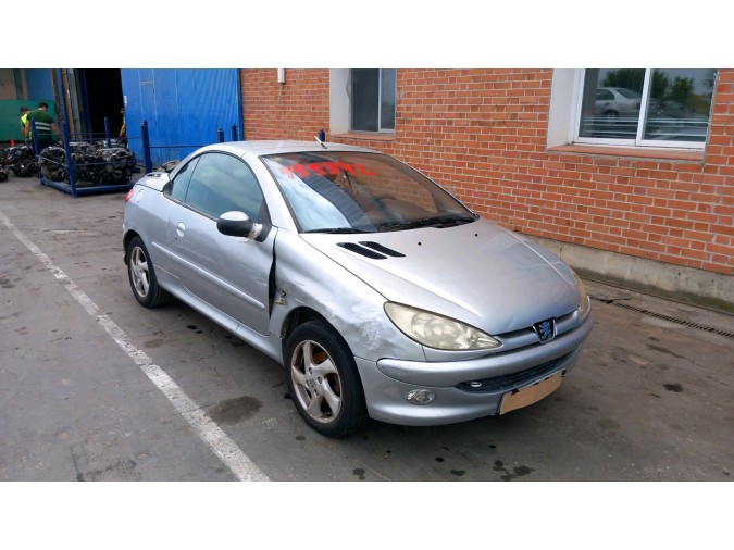 Radiador motor PEUGEOT 206 2001