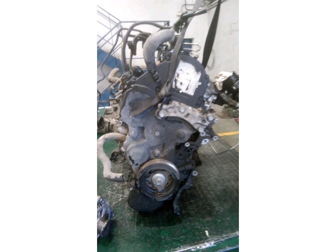 MOTOR CON ACCESORIOS Y CAJA DE CAMBIOS PEUGEOT 207 2008