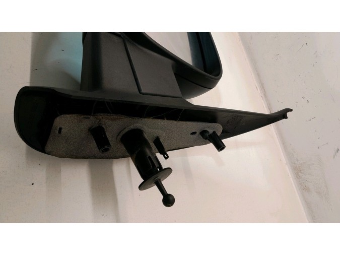 RETROVISOR IZQUIERDO RENAULT KANGOO SIN PINTAR 2018