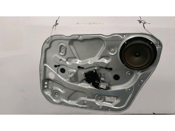 ELEVALUNAS DELANTERO DERECHO HYUNDAI I30 2012