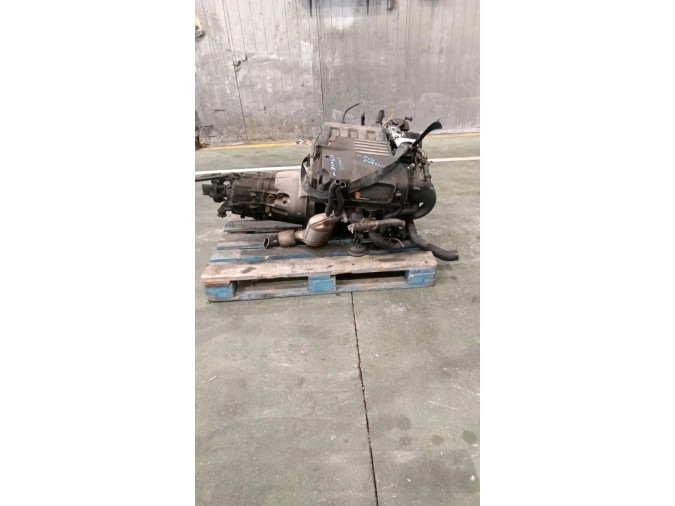 MOTOR CON ACCESORIOS Y CAJA DE CAMBIOS BMW 320D 1999