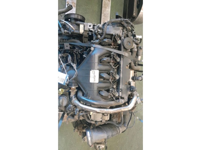 MOTOR CON ACCESORIOS SIN CAJA DE CAMBIOS FORD MONDEO 2008