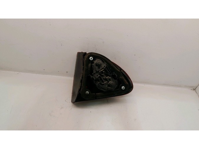 PILOTO TRASERO IZQUIERDO SEAT LEON 2003
