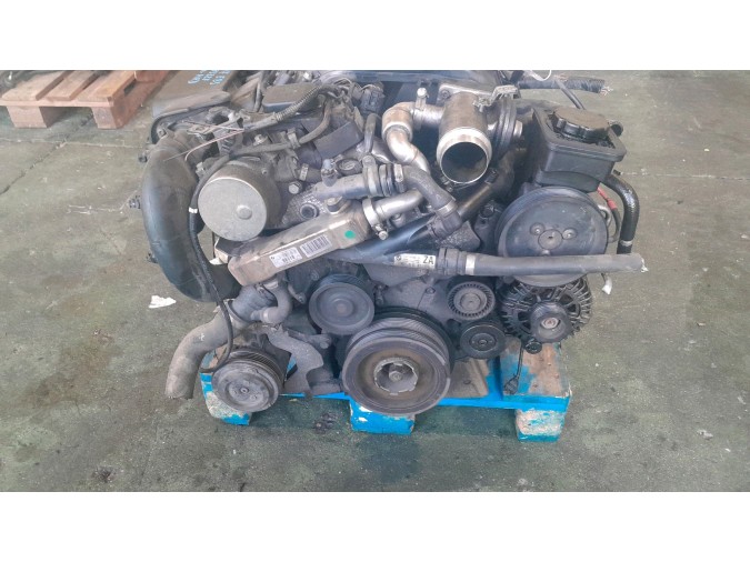 MOTOR CON ACCESORIOS Y CAJA DE CAMBIOS BMW X3 2005