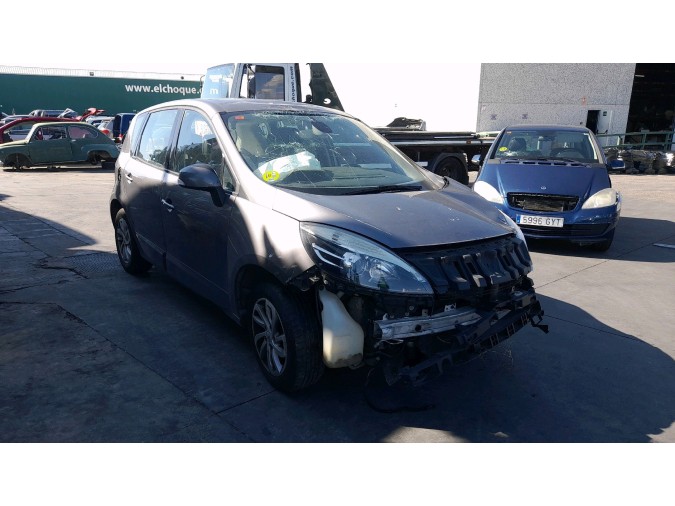ALETA DELANTERA DERECHA RENAULT SCÉNIC 2013