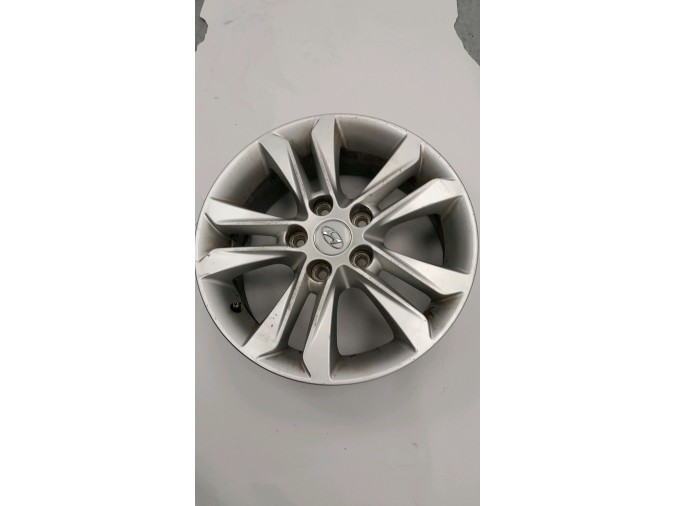 LLANTA SO HYUNDAI I30 2014