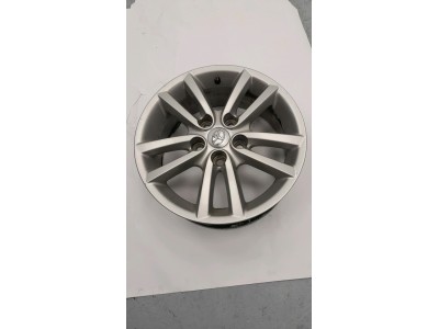 LLANTA SO TOYOTA AURIS 2010