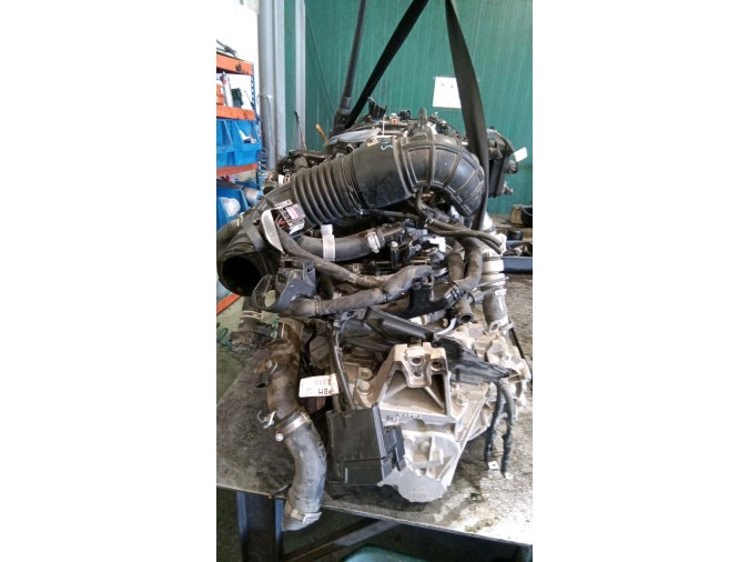MOTOR CON ACCESORIOS Y CAJA DE CAMBIOS HYUNDAI I30 2019