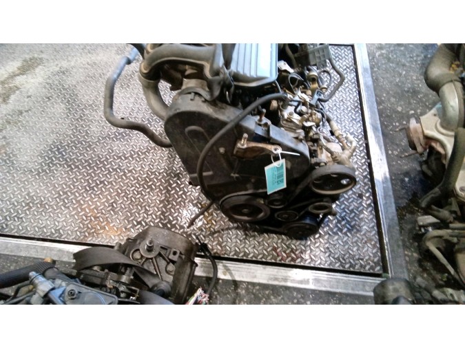 MOTOR CON ACCESORIOS Y CAJA DE CAMBIOS CITROEN BERLINGO 1998