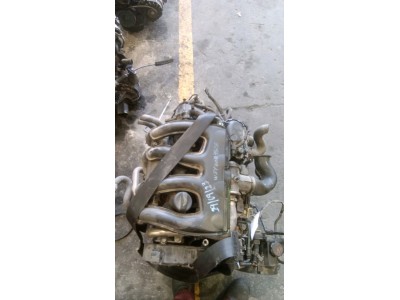 MOTOR CON ACCESORIOS Y CAJA DE CAMBIOS PEUGEOT 206 2000