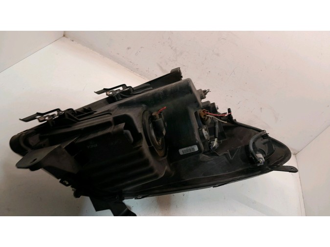 FARO DELANTERO IZQUIERDO TOYOTA COROLLA 2009
