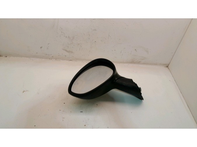RETROVISOR IZQUIERDO FIAT LINEA BLANCO 2011