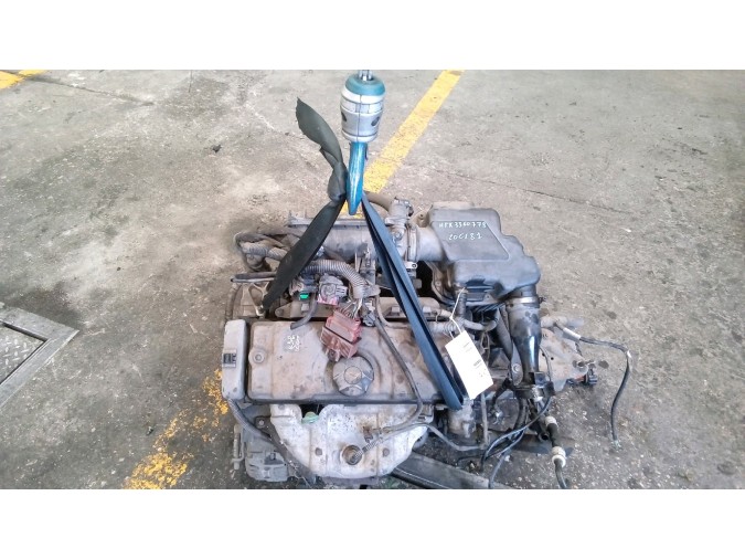 MOTOR CON ACCESORIOS Y CAJA DE CAMBIOS PEUGEOT 106 2000