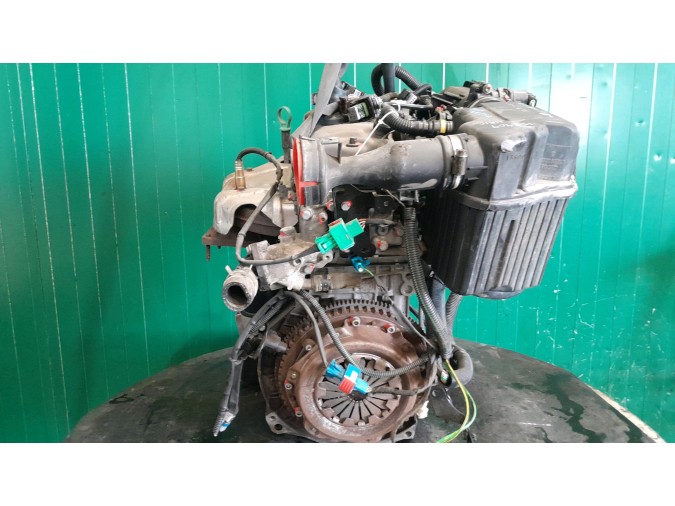 Motor PEUGEOT 106 2000