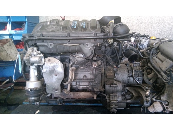 MOTOR CON ACCESORIOS Y CAJA DE CAMBIOS MERCEDES A 180 CDI 2010