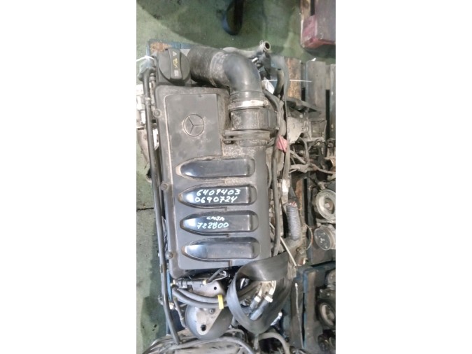 MOTOR CON ACCESORIOS Y CAJA DE CAMBIOS MERCEDES A 180 CDI 2010