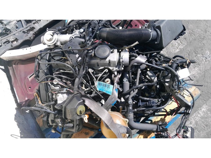 MOTOR CON ACCESORIOS Y CAJA DE CAMBIOS SEAT TOLEDO 2001