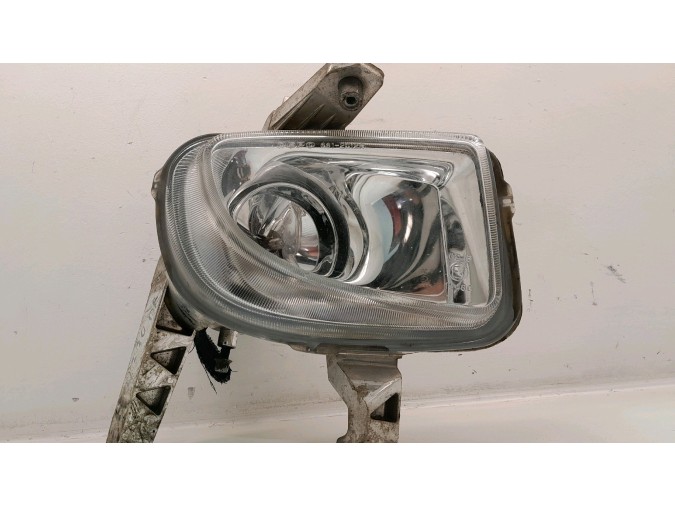 FARO ANTINIEBLA DELANTERO DERECHO FIAT PUNTO 2006