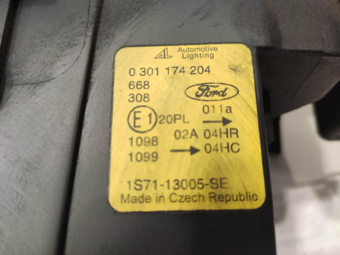 FARO DELANTERO DERECHO FORD MONDEO 2005