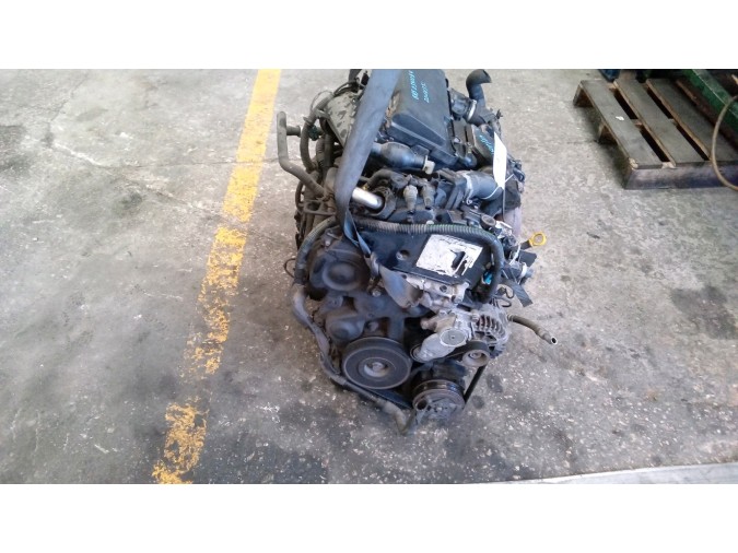 MOTOR CON ACCESORIOS SIN CAJA DE CAMBIOS CITROEN C3 2003