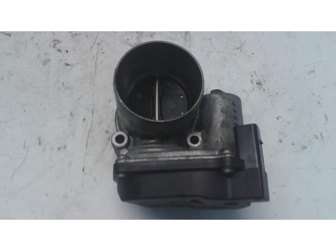 Caja de Mariposas SEAT LEON 2010
