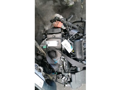 MOTOR CON ACCESORIOS Y CAJA DE CAMBIOS PEUGEOT 106 2001