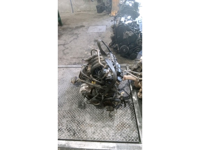 MOTOR CON ACCESORIOS Y CAJA DE CAMBIOS CHEVROLET AVEO 2005