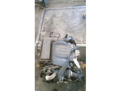 MOTOR CON ACCESORIOS SIN CAJA DE CAMBIOS CITROEN C3 2006
