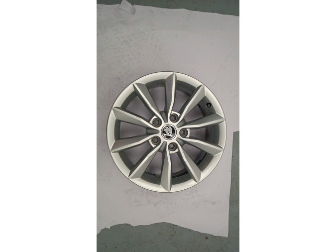 LLANTA SO SKODA OCTAVIA 2012