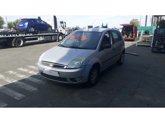 Radiador motor FORD FIESTA 2002